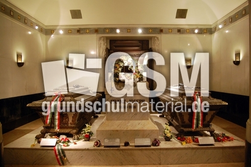 Kapuzinergruft_09_Kaiser Franz Joseph.JPG